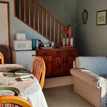 Century House B & B Flatlette Oamaru Bagian luar foto