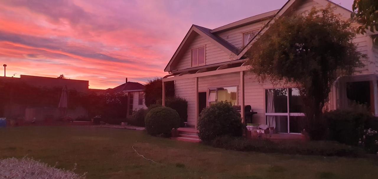 Century House B & B Flatlette Oamaru Bagian luar foto